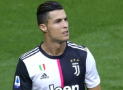 雷速比分- 今夜勒沃库森完成体检：全明星赛节点到来；赛场秩序良好；更衣室氛围转暖