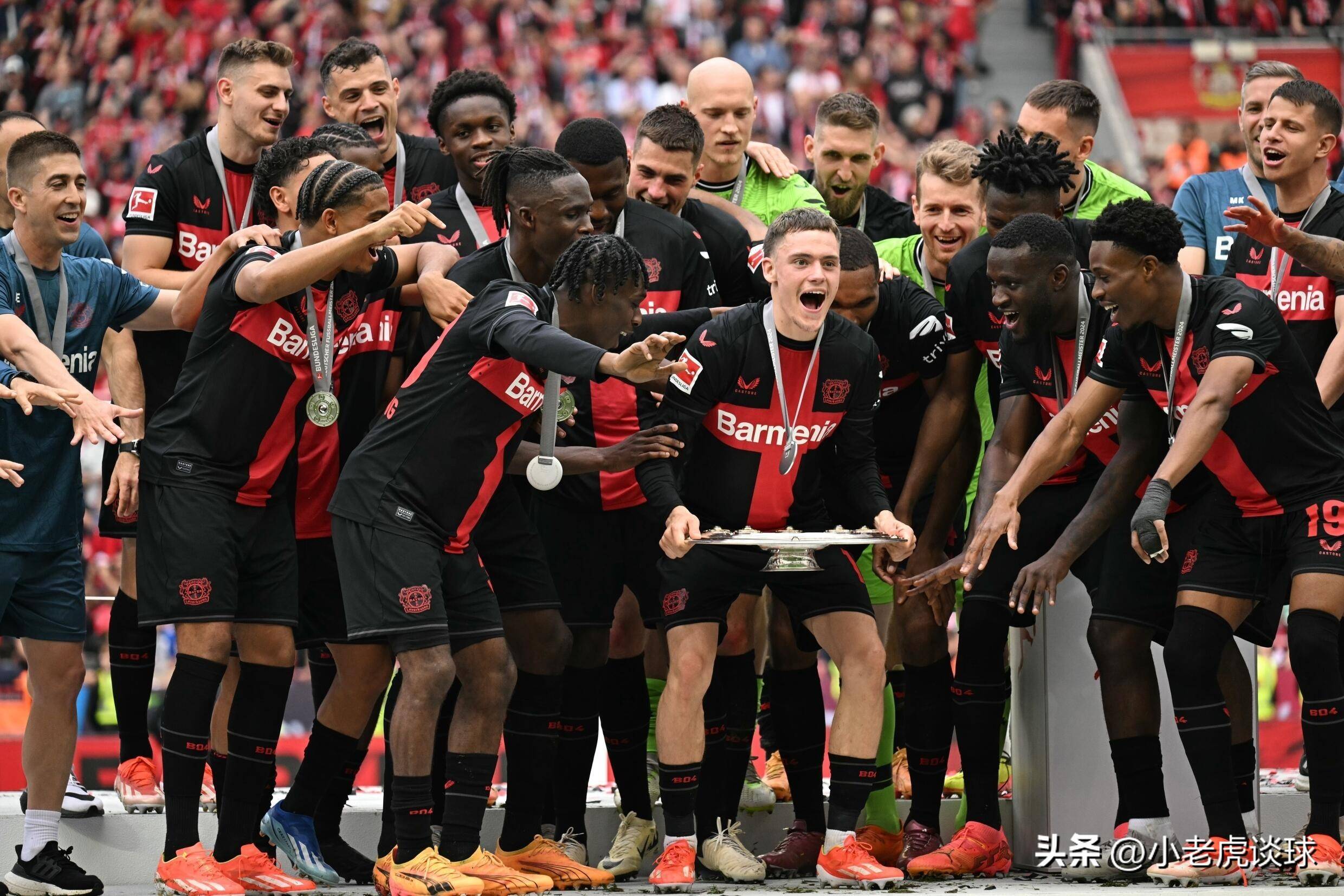 今夜勒沃库森完成体检:全明星赛节点到来;赛场秩序良好;更衣室氛围转暖 今夜勒沃库森完成体检:全明星赛节点到来;赛场秩序良好;更衣室氛围转暖