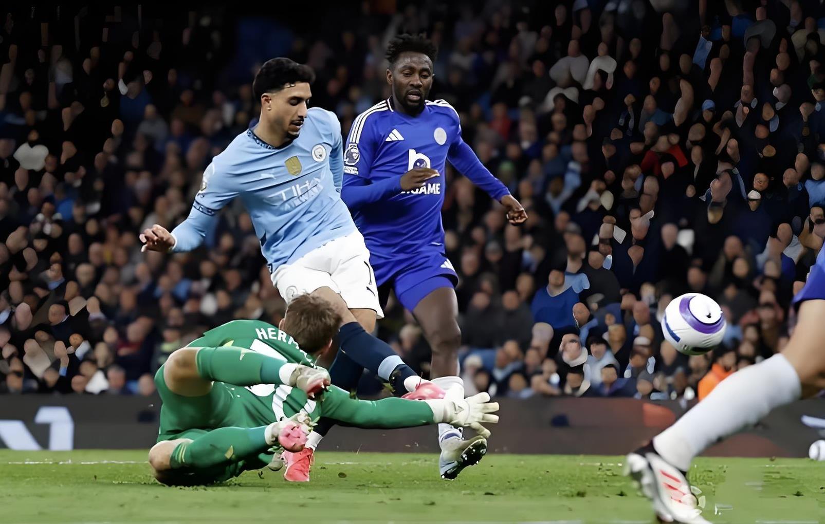 国际米兰迎国王杯关键赛，国际比赛日战术微调，悬念犹存，轮换策略成焦点的简单介绍