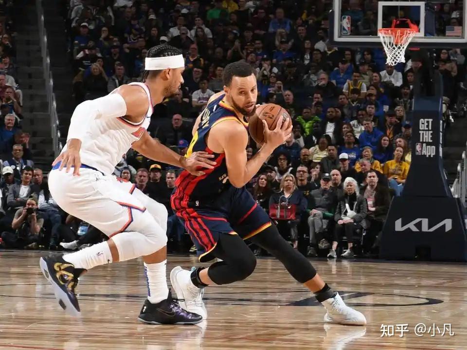 纽约尼克斯发布备战花絮，加时末段更衣室发声，NBA常规赛任务艰巨，细节决定成败的简单介绍