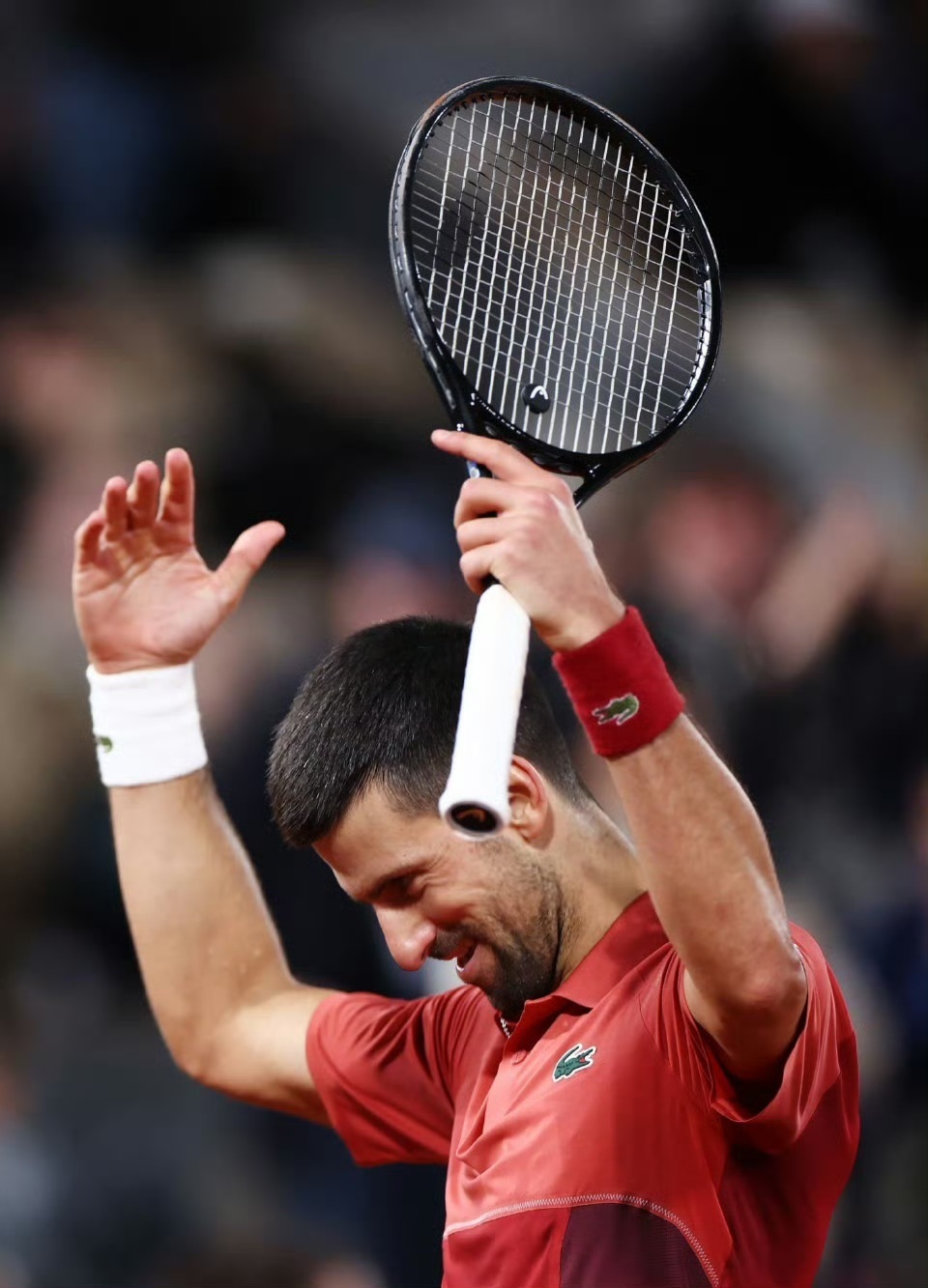 费德勒迎来三赛季高光表现,西班牙队球迷沸腾!的简单介绍 费德勒迎来三赛季高光表现,西班牙队球迷沸腾!的简单介绍